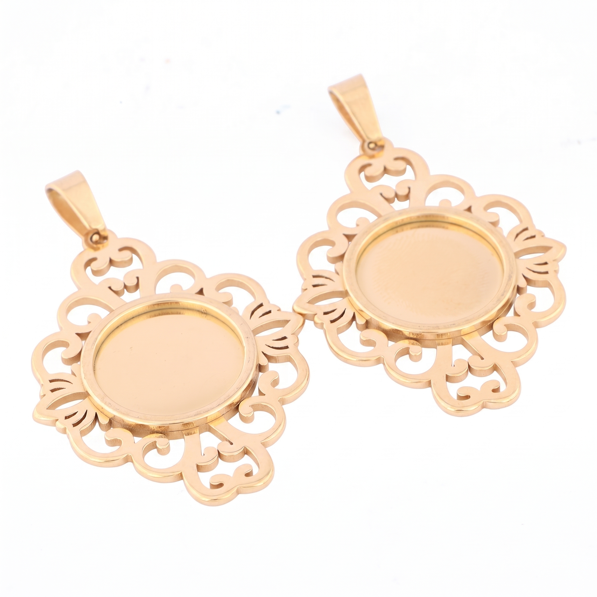 5pcs Stainless Steel Filigree  - Bezels Set Pendant recensione e prezzo