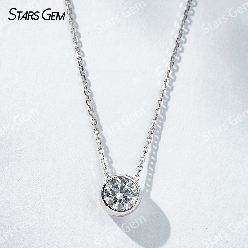 18K Gold 6.4mm 1.0ct Round Bri - Bezels Set Pendant recensione e prezzo